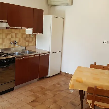 Apartment Sunshine Milin *