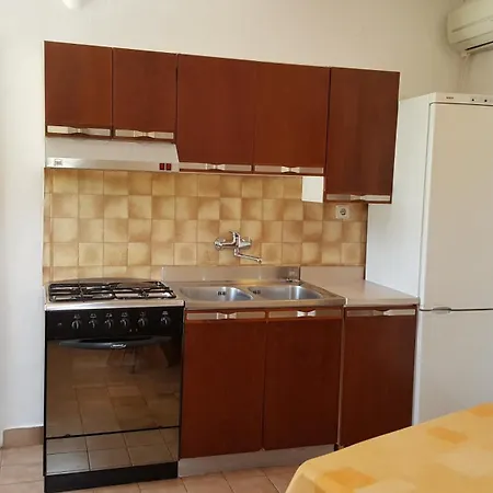 Apartment Sunshine Milin *