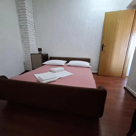 Apartment Sunshine Milin Jezera