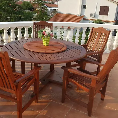 Apartment Sunshine Milin Jezera
