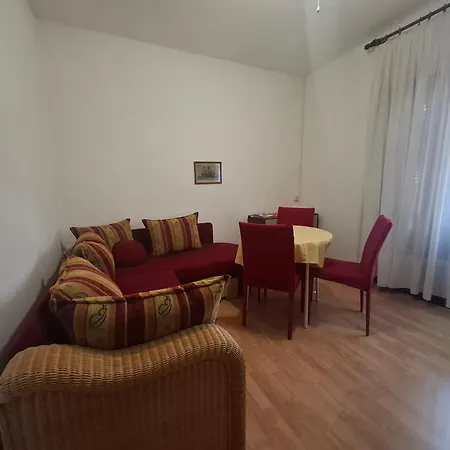 Apartment Sunshine Milin