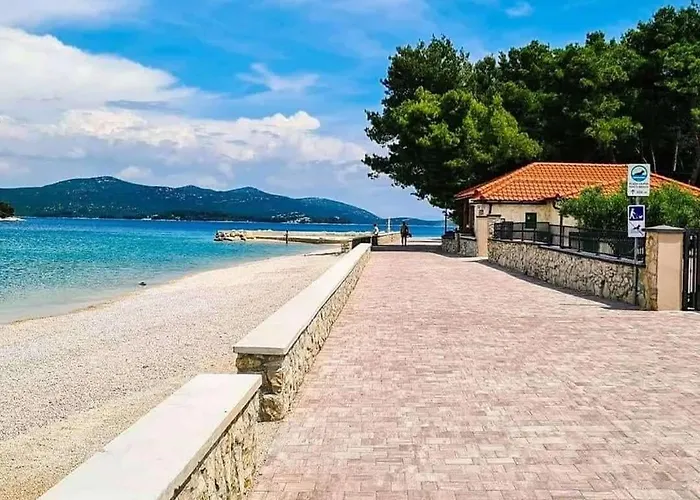 Sunshine Milin Apartment